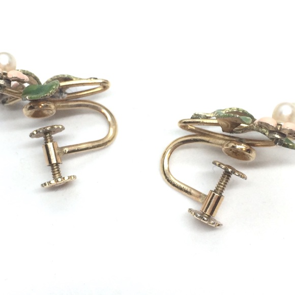 !!SOLD!! VINTAGE KREMENTZ DAUX PEARL PAINTED FLOWER SCREWBACK EARRINGS - Picture 10 of 15